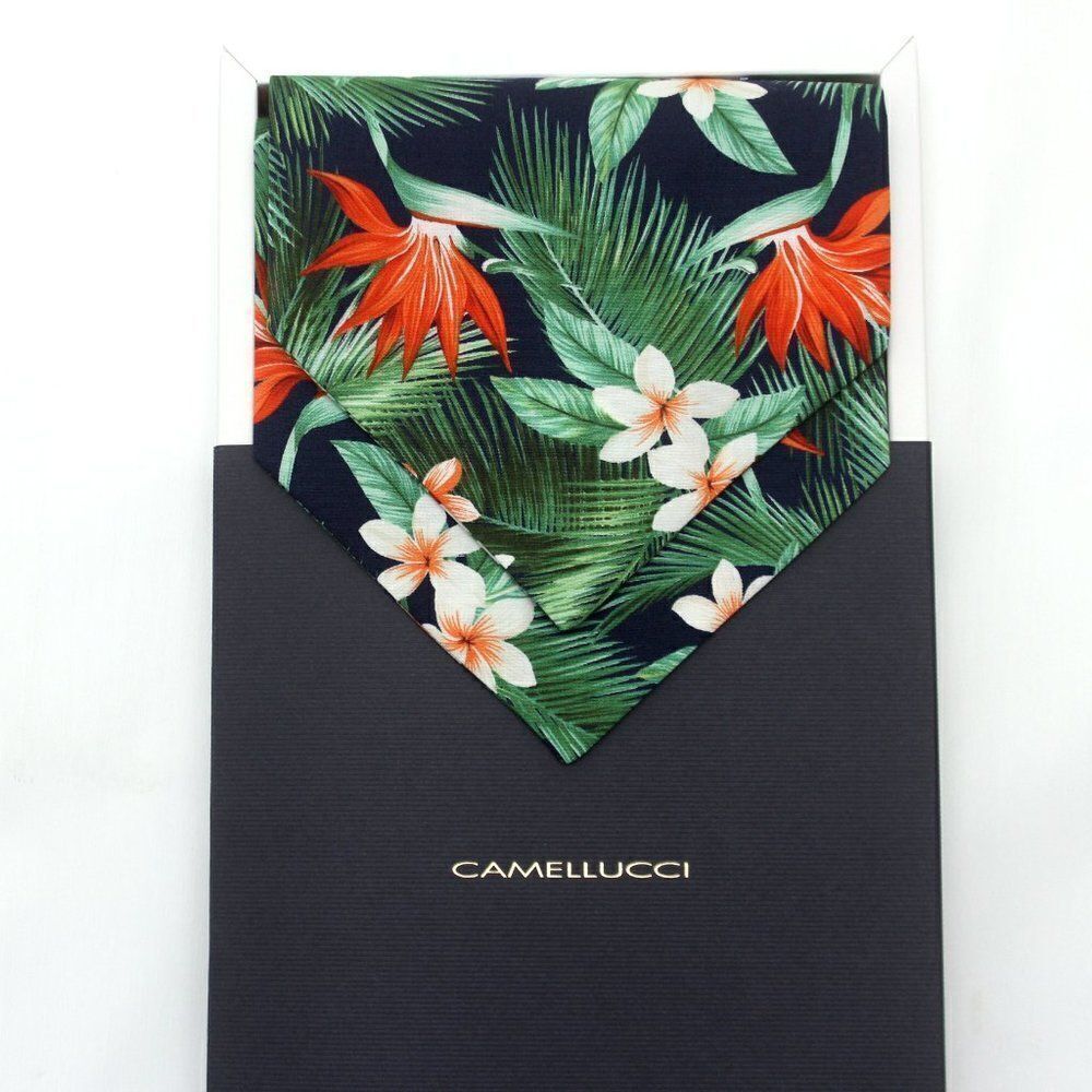 ‎Men's Tropical Floral Cotton Ascot